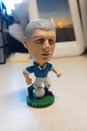 Figure ravanelli corinthian - -,