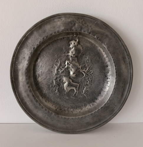 Grande antico piatto peltro - in,